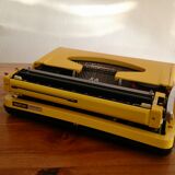 Typewriter brother 800 deluxe yellow
