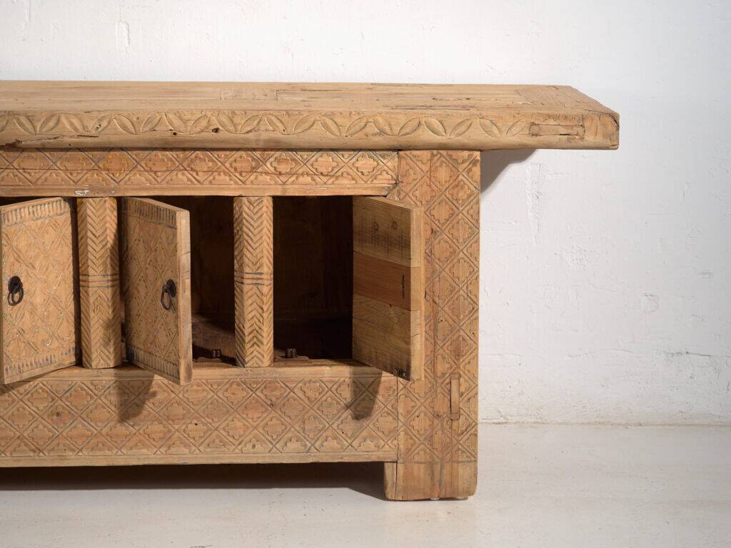 Old carved pine wood buffet – China, circa 1900