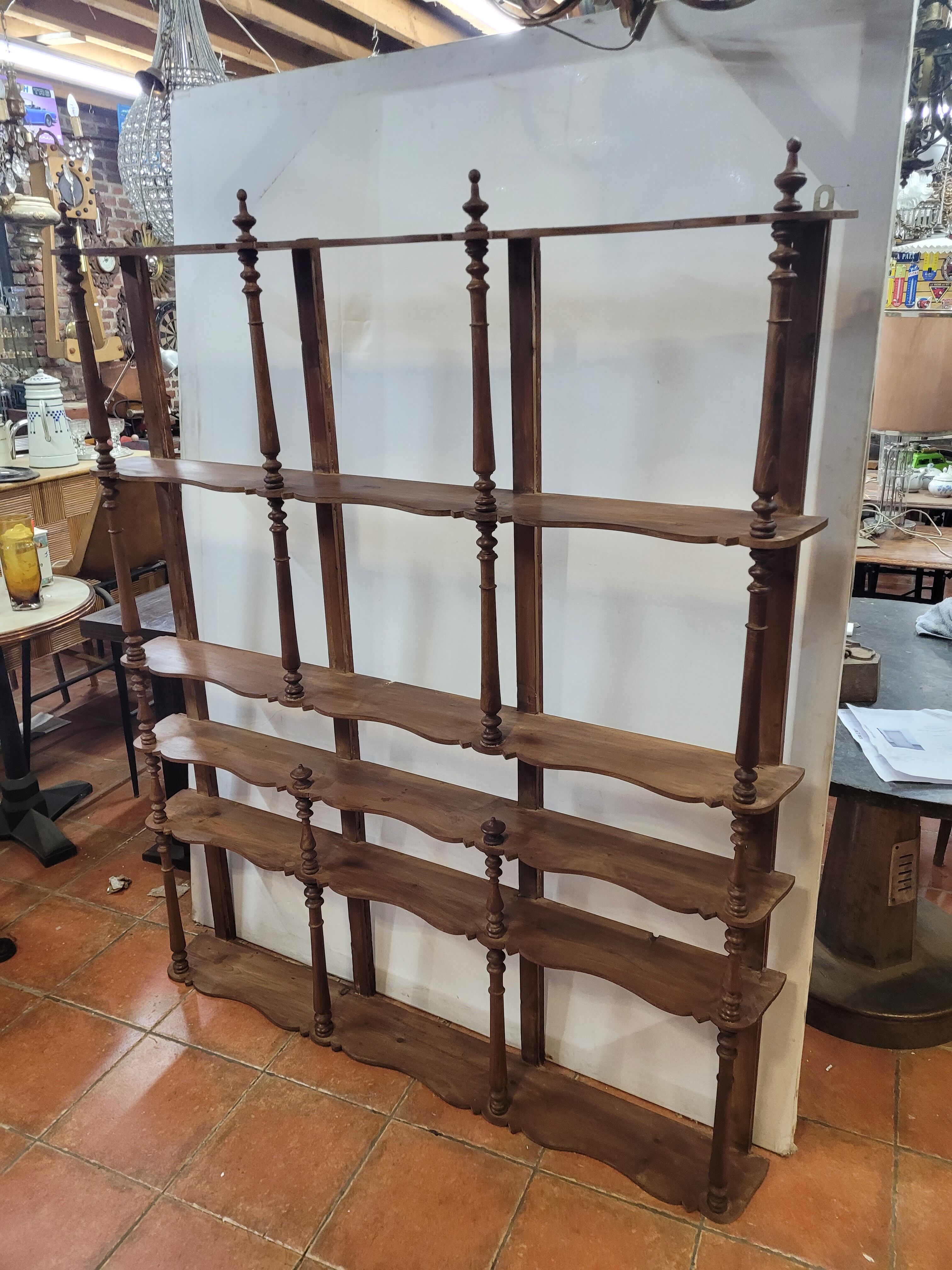 Old bar rear glass maker