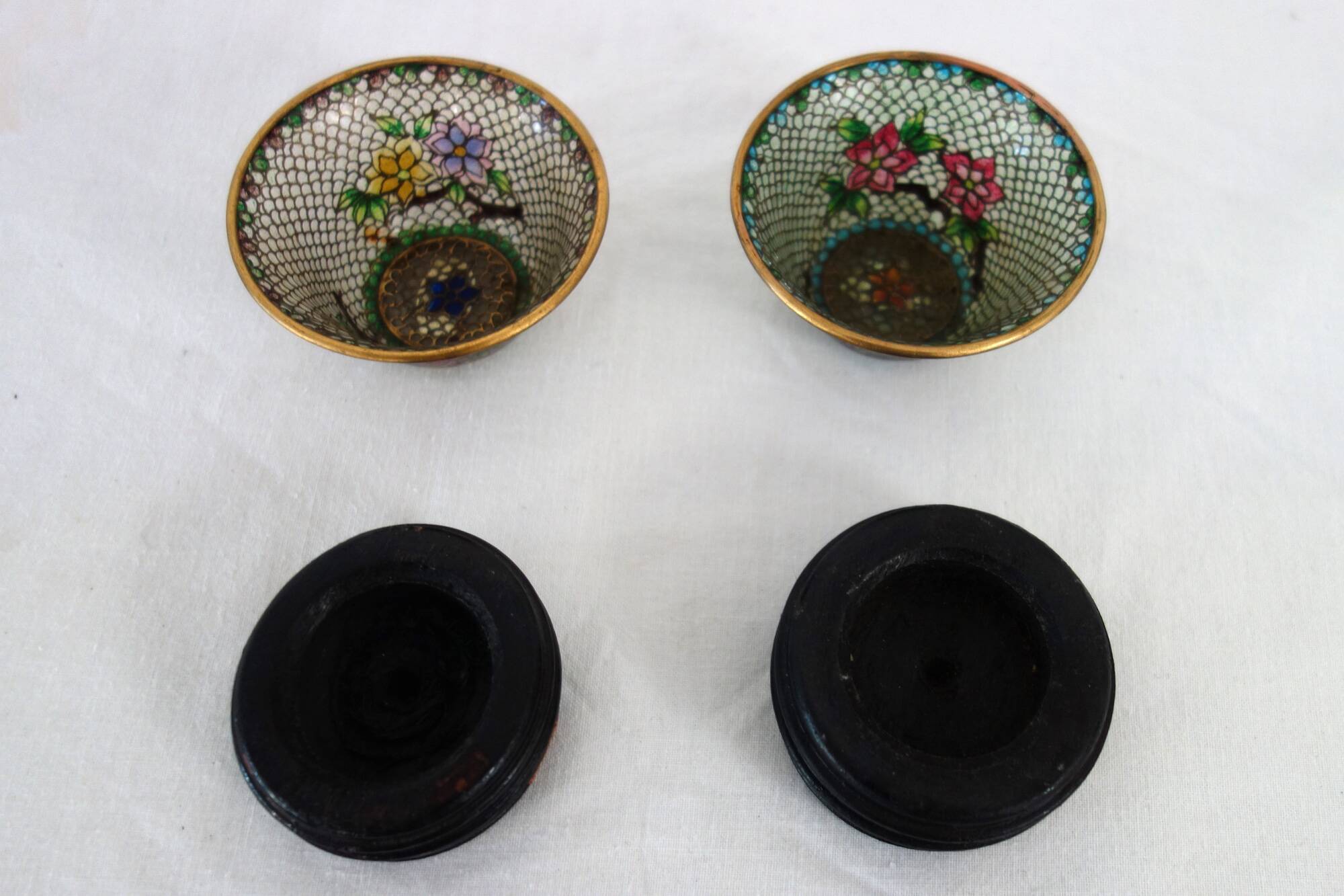 Pair of vintage Plique-à-jour cloisonné bowls, China