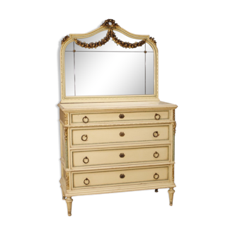 Italian Dresser