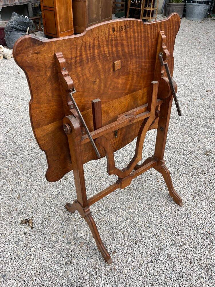 Side table with a system