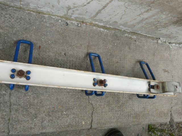 School wall coat rack - white and blue lacquered metal cloakroom 9 hooks
