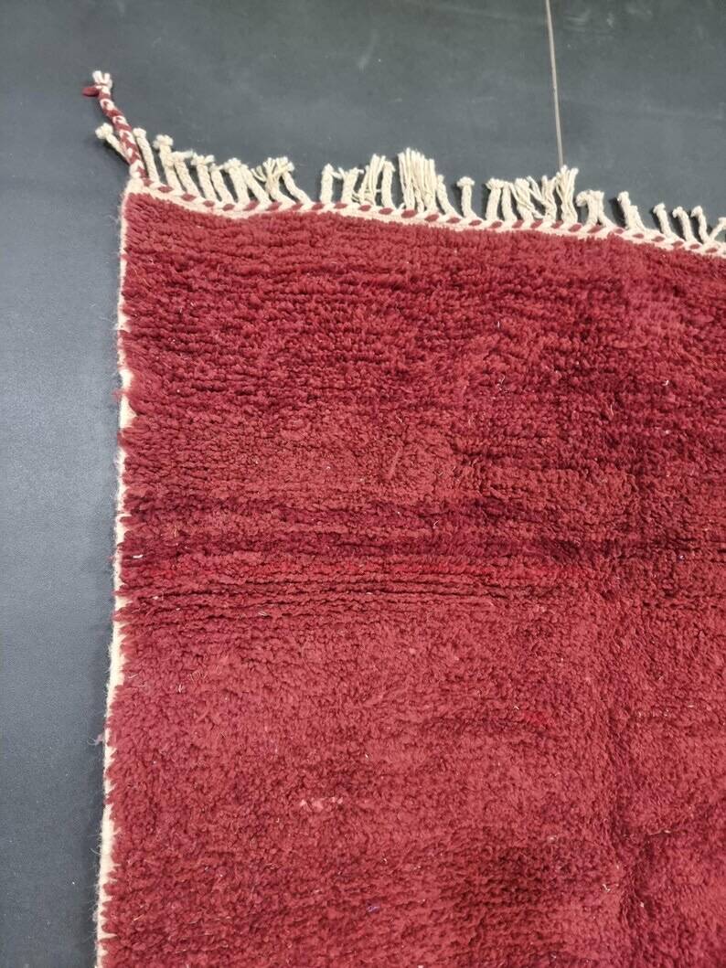 Traditional Beni Ourain Berber rug in natural wool 140/260 cm