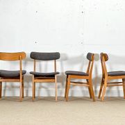 Ensemble de quatre chaises Farstrup danoises en chêne