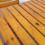 Vintage garden furniture set consisting of a table with extensions and 4 armchairs