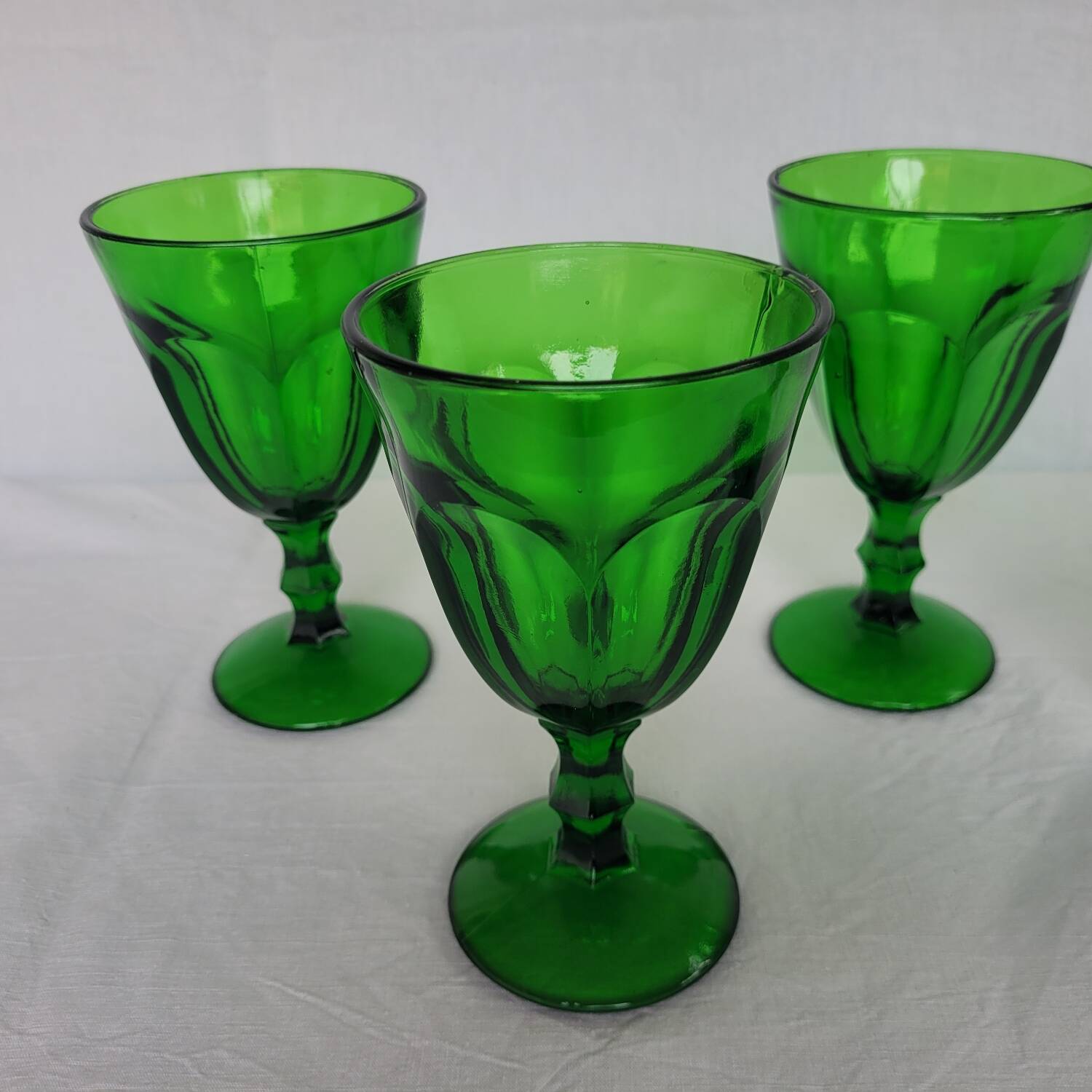 4 green footed glasses in moulded glass – 1970s