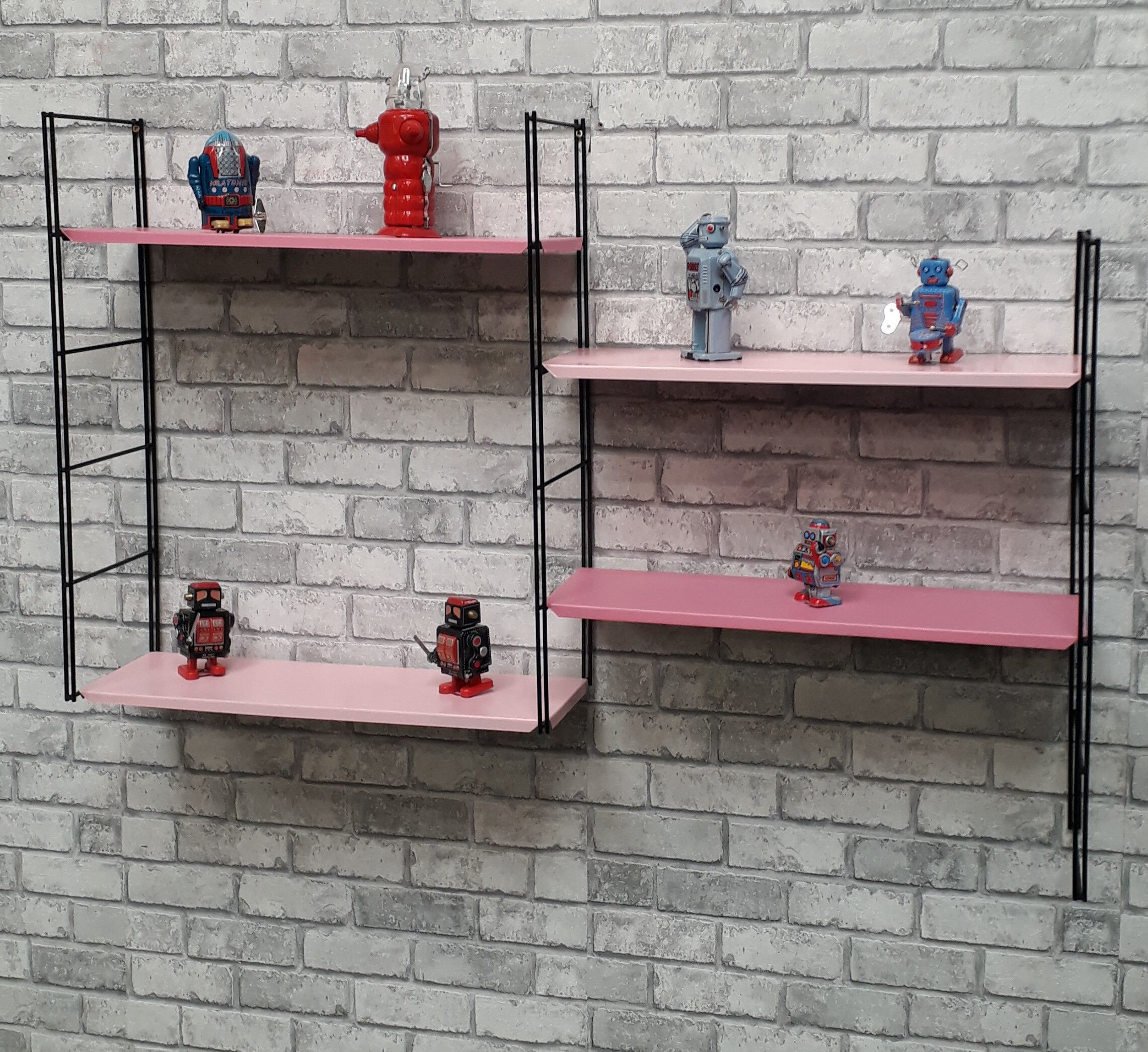 Vintage string shelf