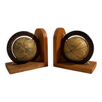 Serre livres globe