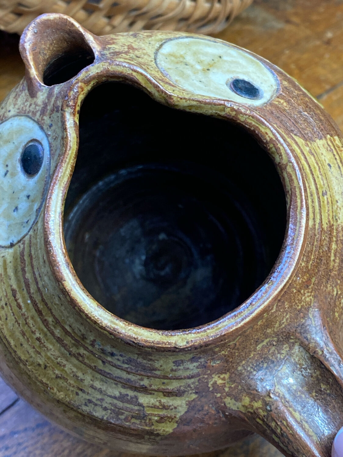 Owl-shaped pitcher in stoneware