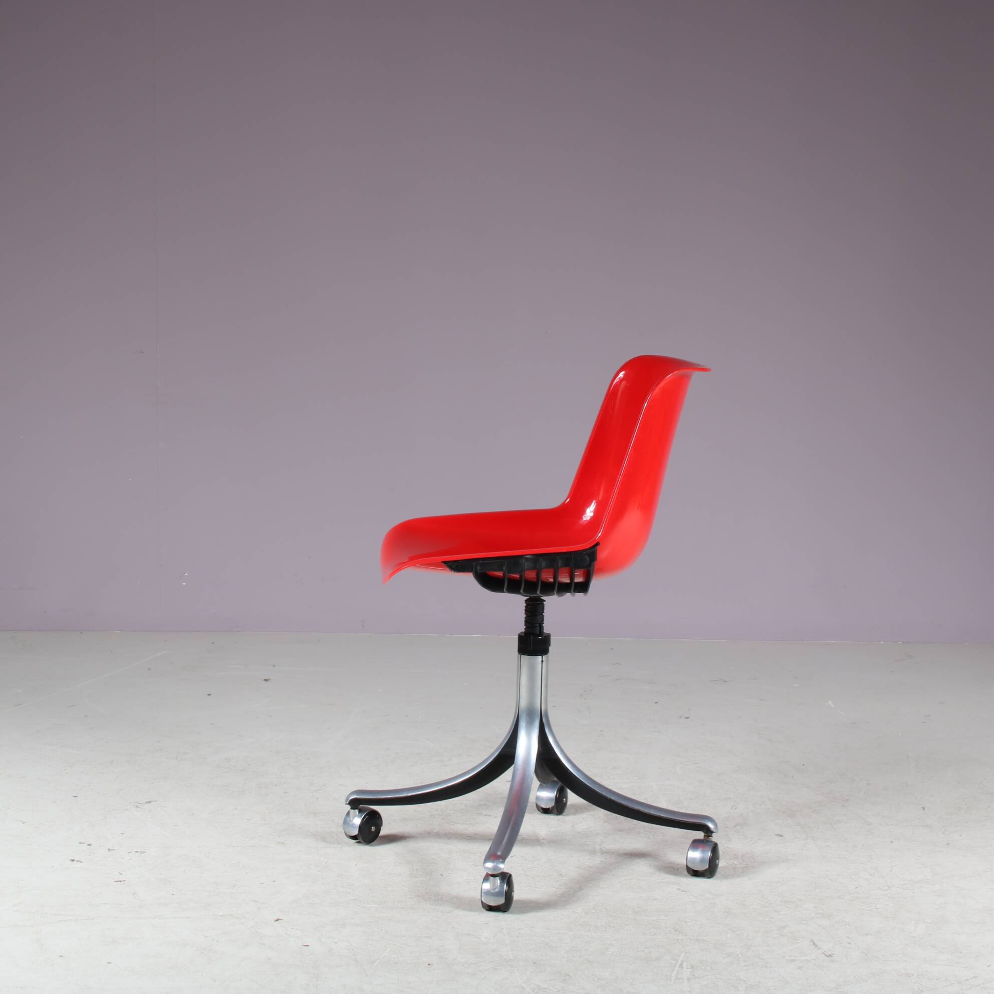 1980s “Modus” Desk chair by Osvaldo Borsani for Tecno, Italy