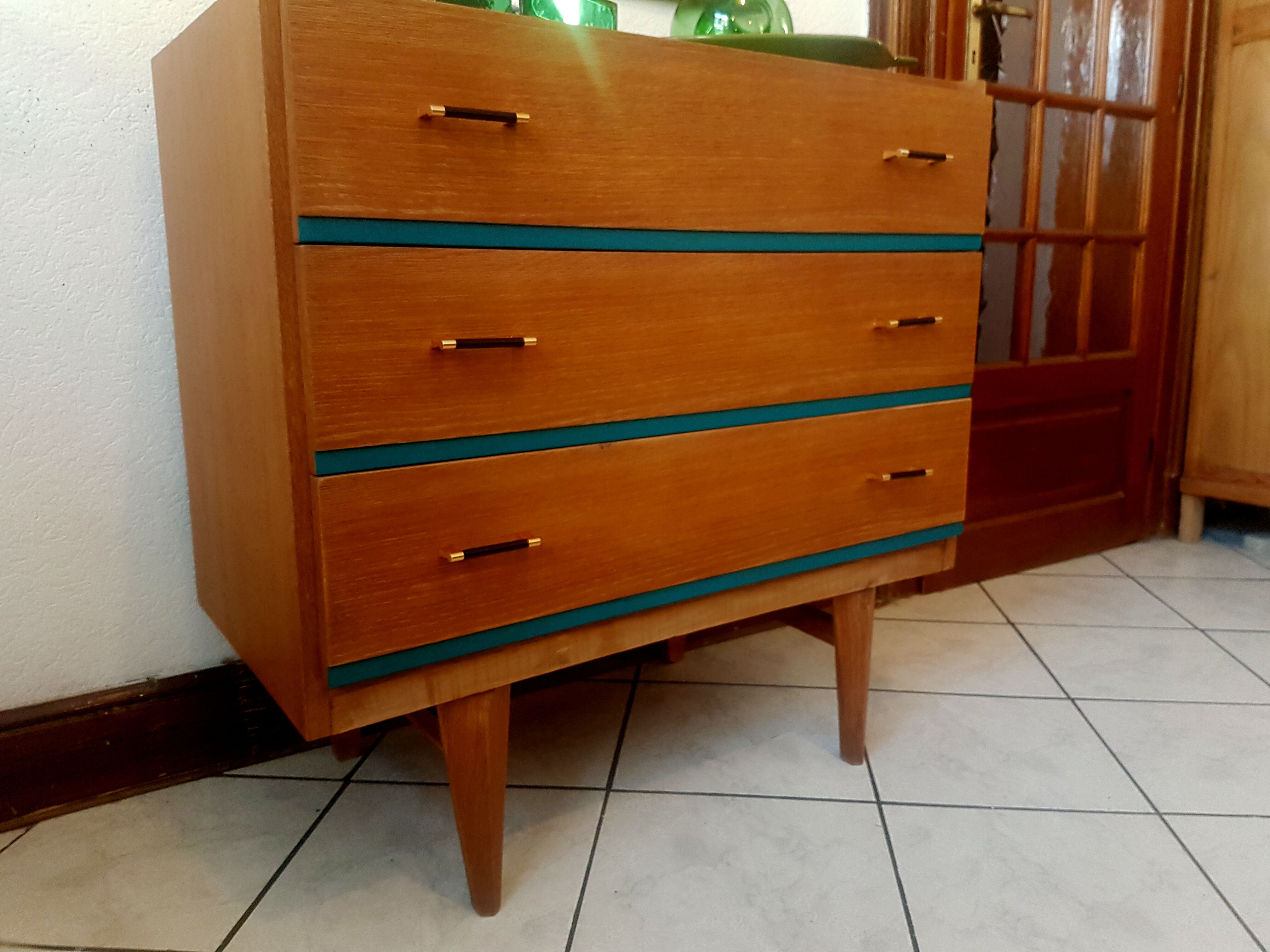 Vintage dresser