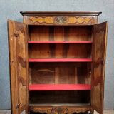 Armoire Bressane époque Louis XV en noyer et loupe d'orme vers 1750-1780