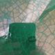 Plat rond en barbotine Gien