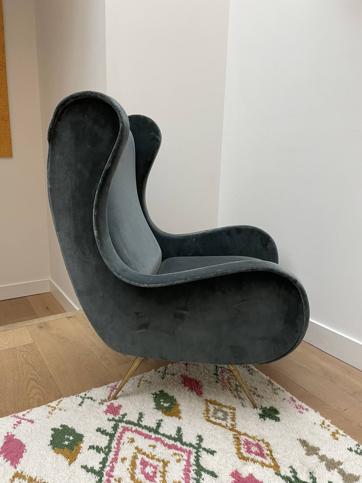 Vintage Italian armchairs – blue velvet. Stunning pair.