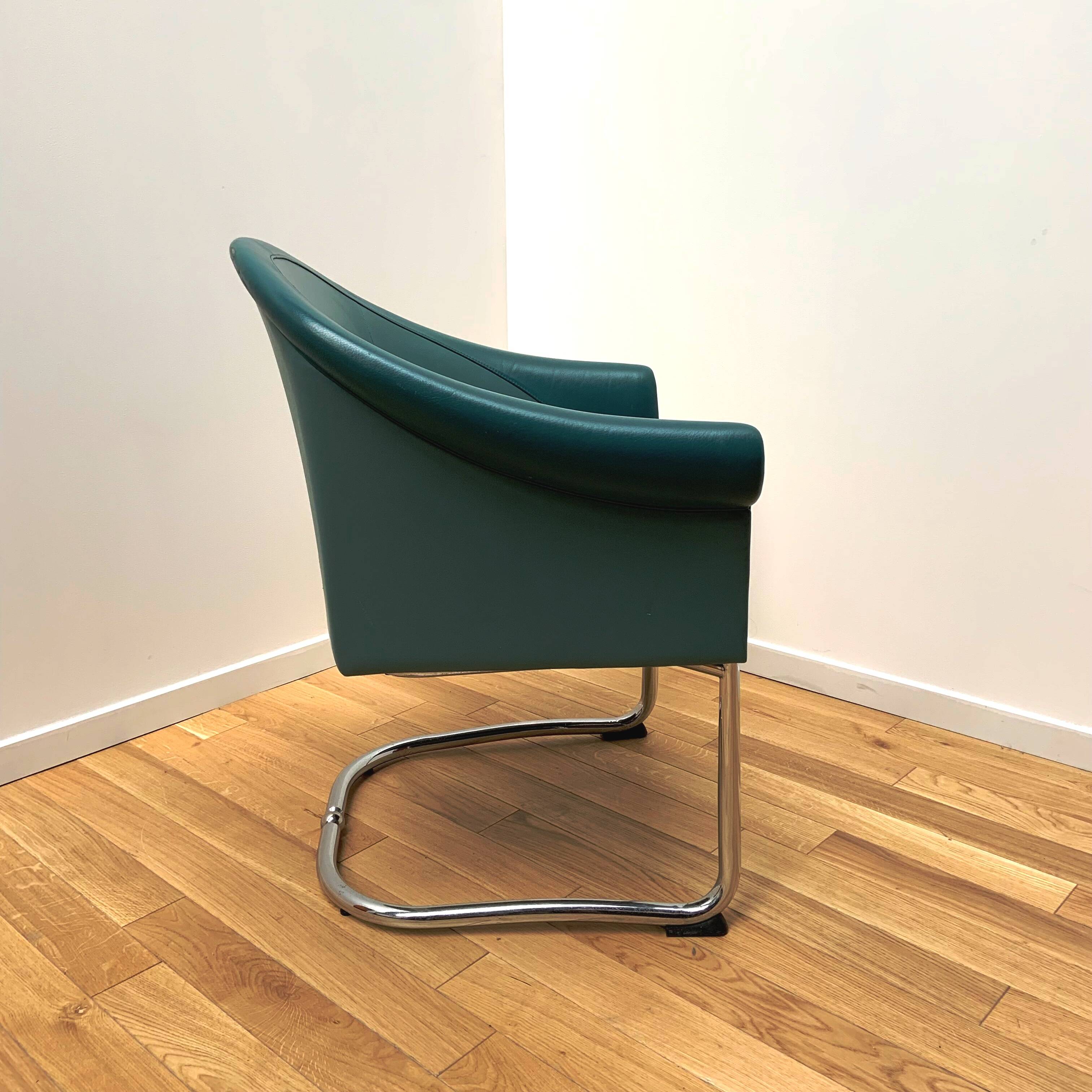 Slitta Slinan armchairs, Poltrona Frau