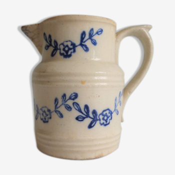 Saint Uze Blue Milk Pot