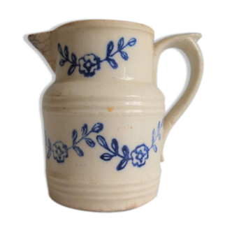 Saint Uze Blue Milk Pot