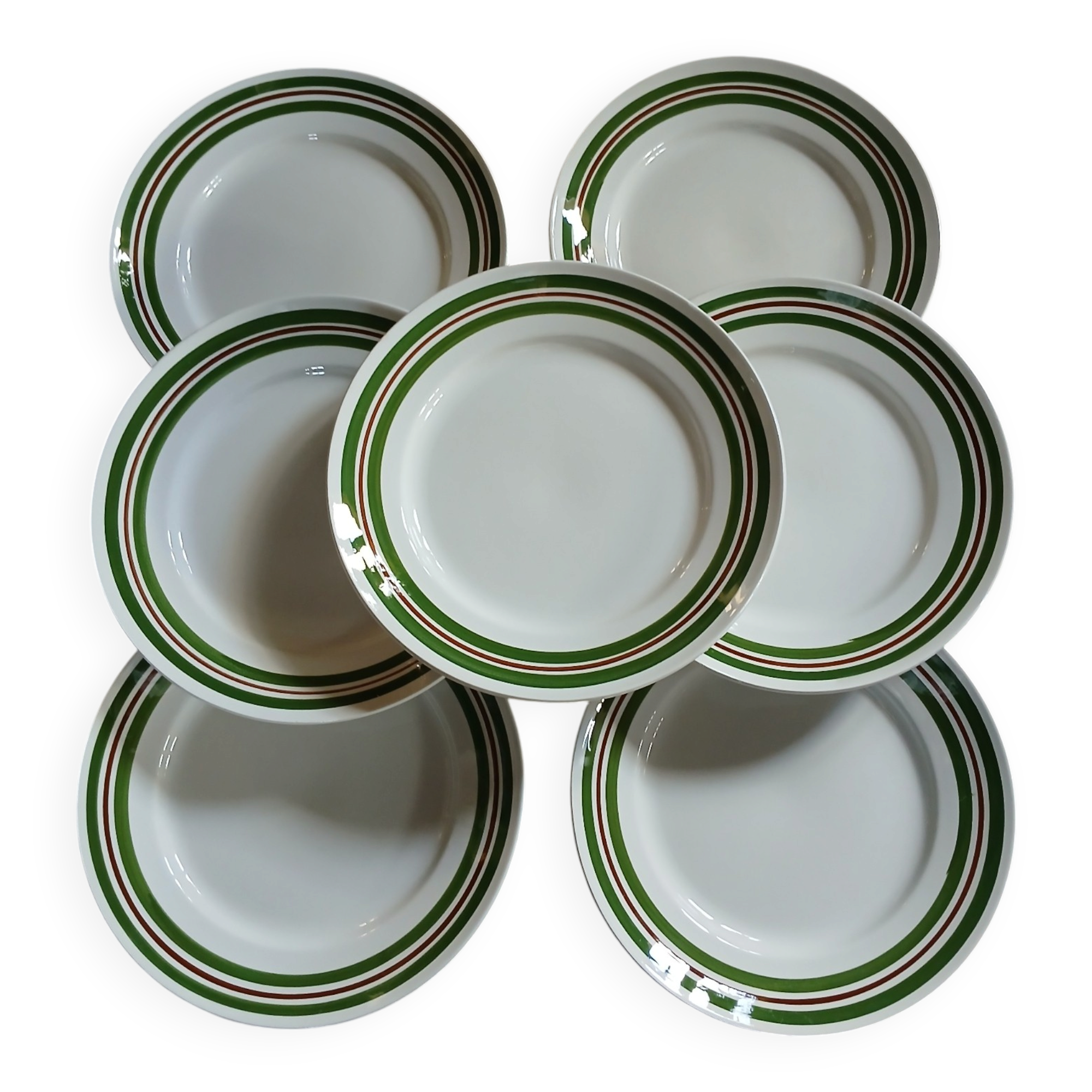 7 antique flat plates Moulin des Loups
