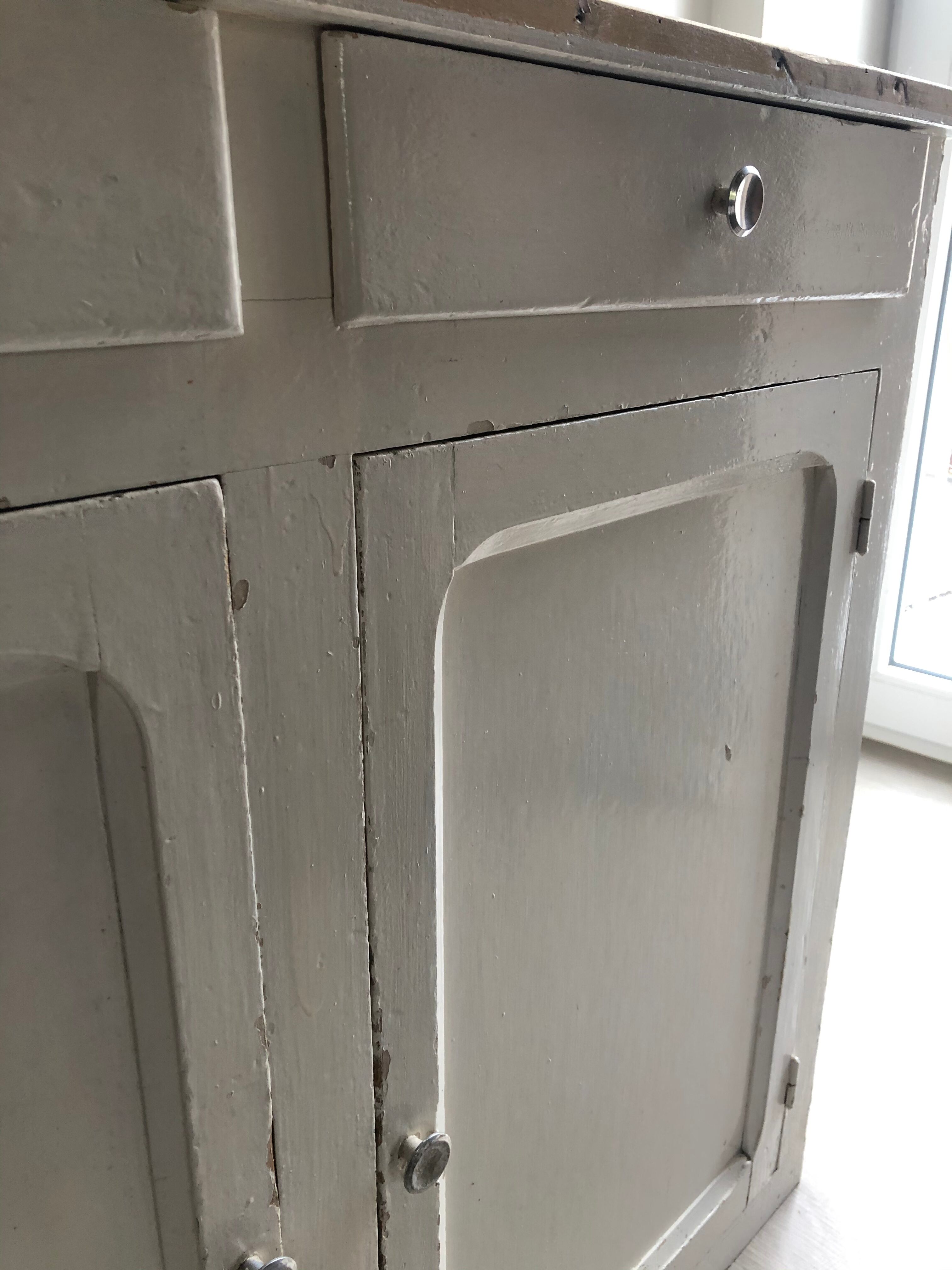 Parisian buffet patinated