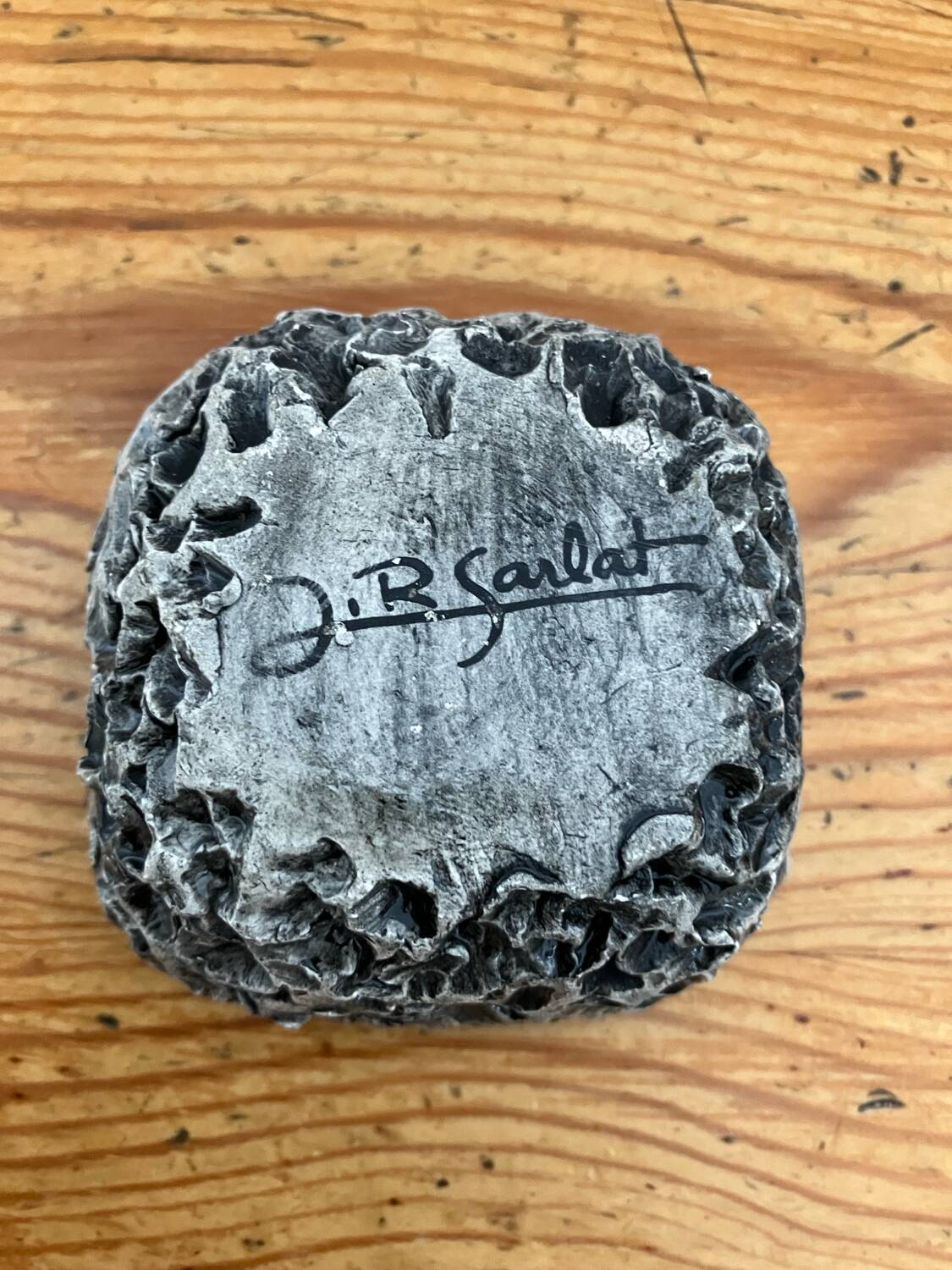Ceramic bowl J.B. Sarlat — rock art bull decoration
