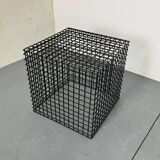 Table d'appoint cubiste moderniste en acier, années 1980