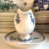 Ironware sauce boat, "Carmen" service