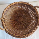 Round wicker basket