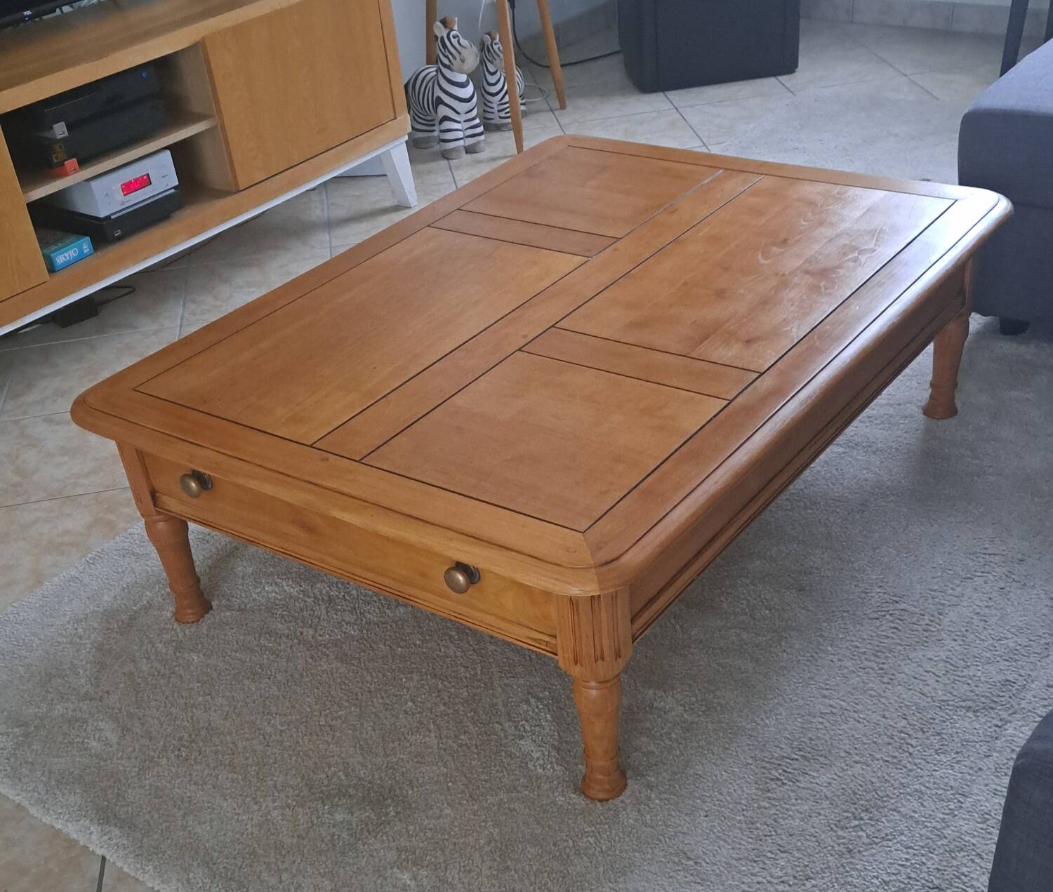 Coffee table