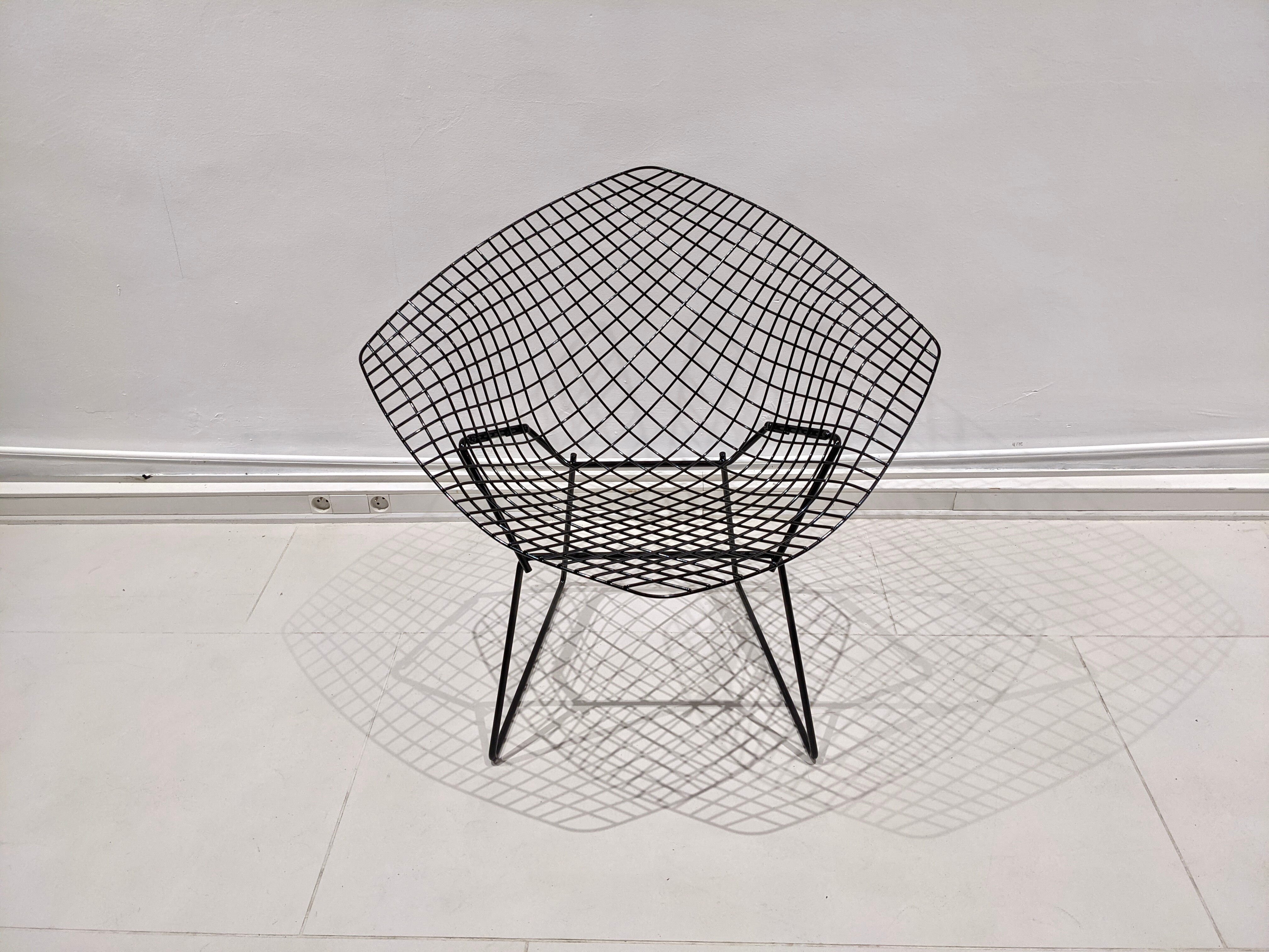 Harry Bertoia Diamond armhair