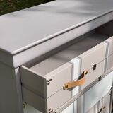 Shoe cabinet
