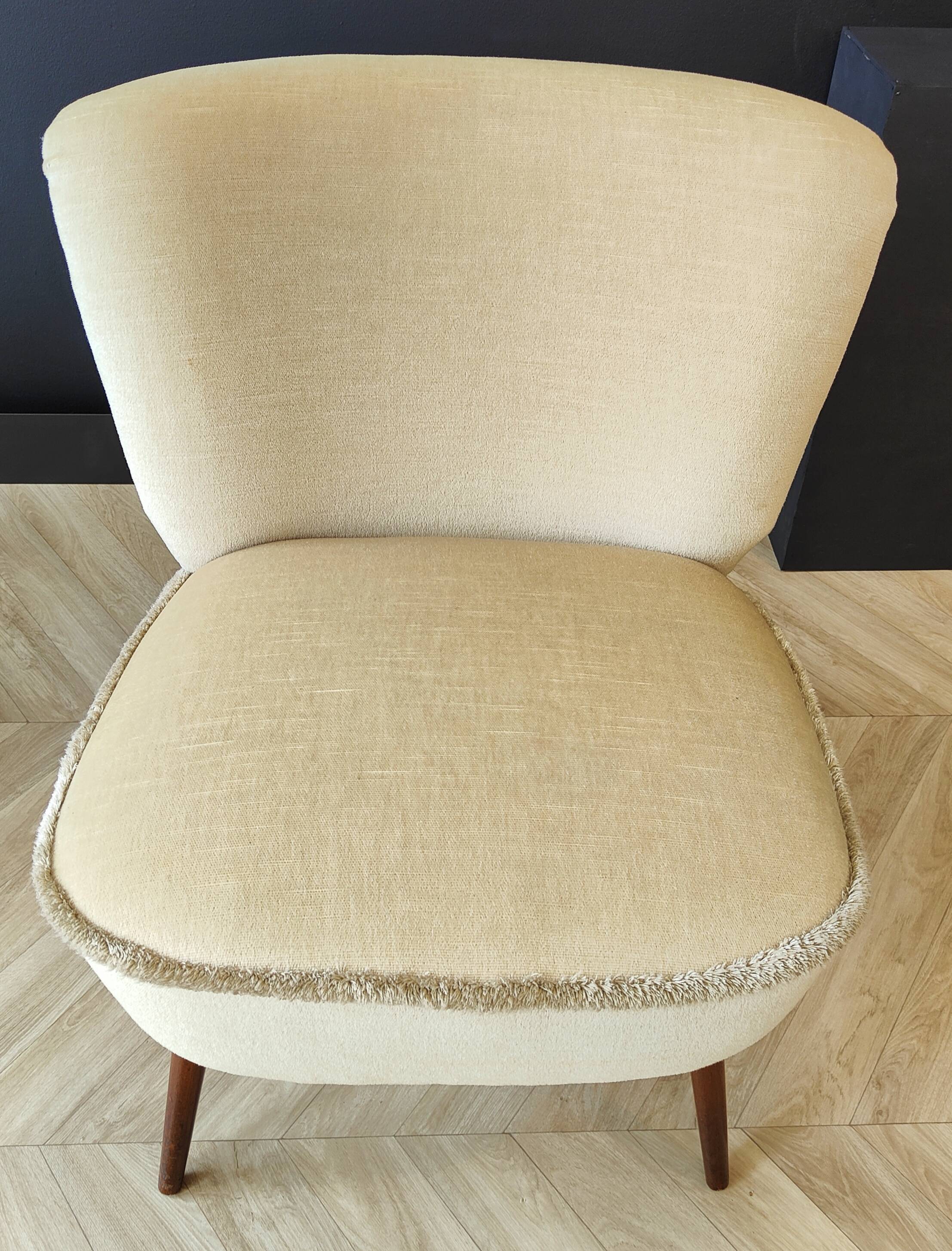 Two Mid Century cocktailchairs