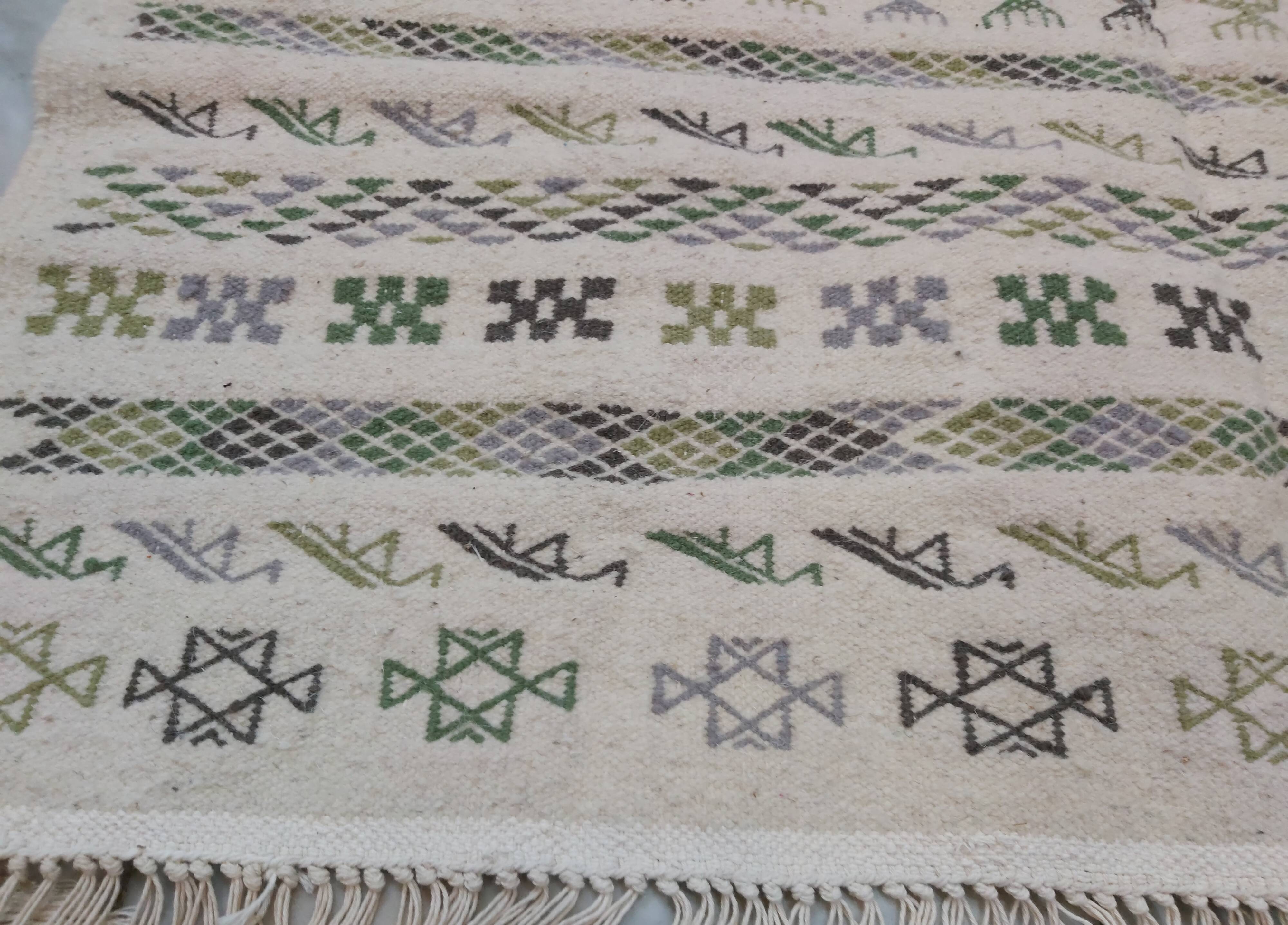 Handmade Berber white patterned white carpet