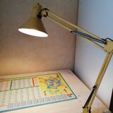 Articulated lamp brand twist