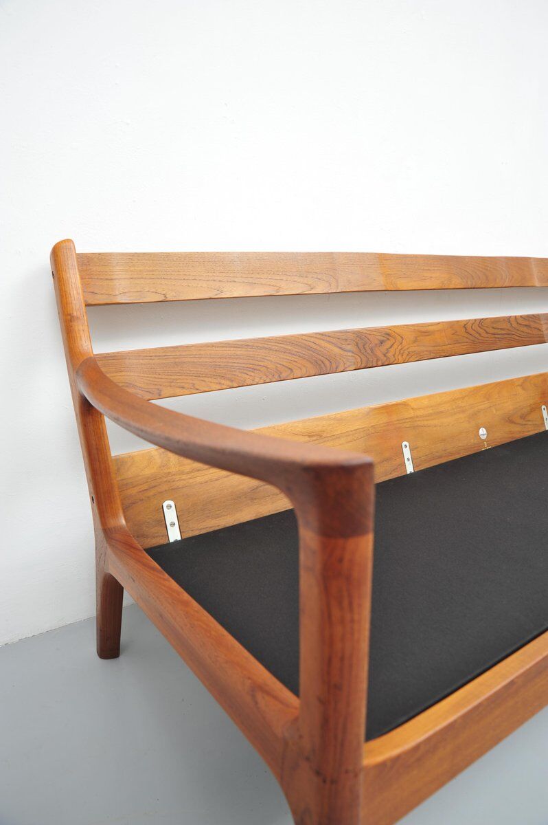 Senator sofa with black leather cushions by Ole Wascher for France and Son