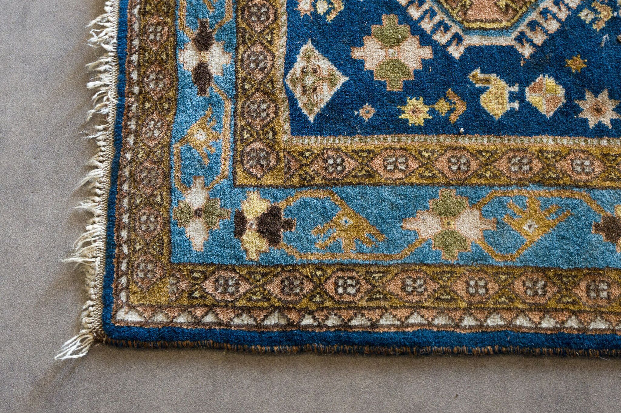 Oriental carpet 152 x 110 cm Blue background Handmade XXth