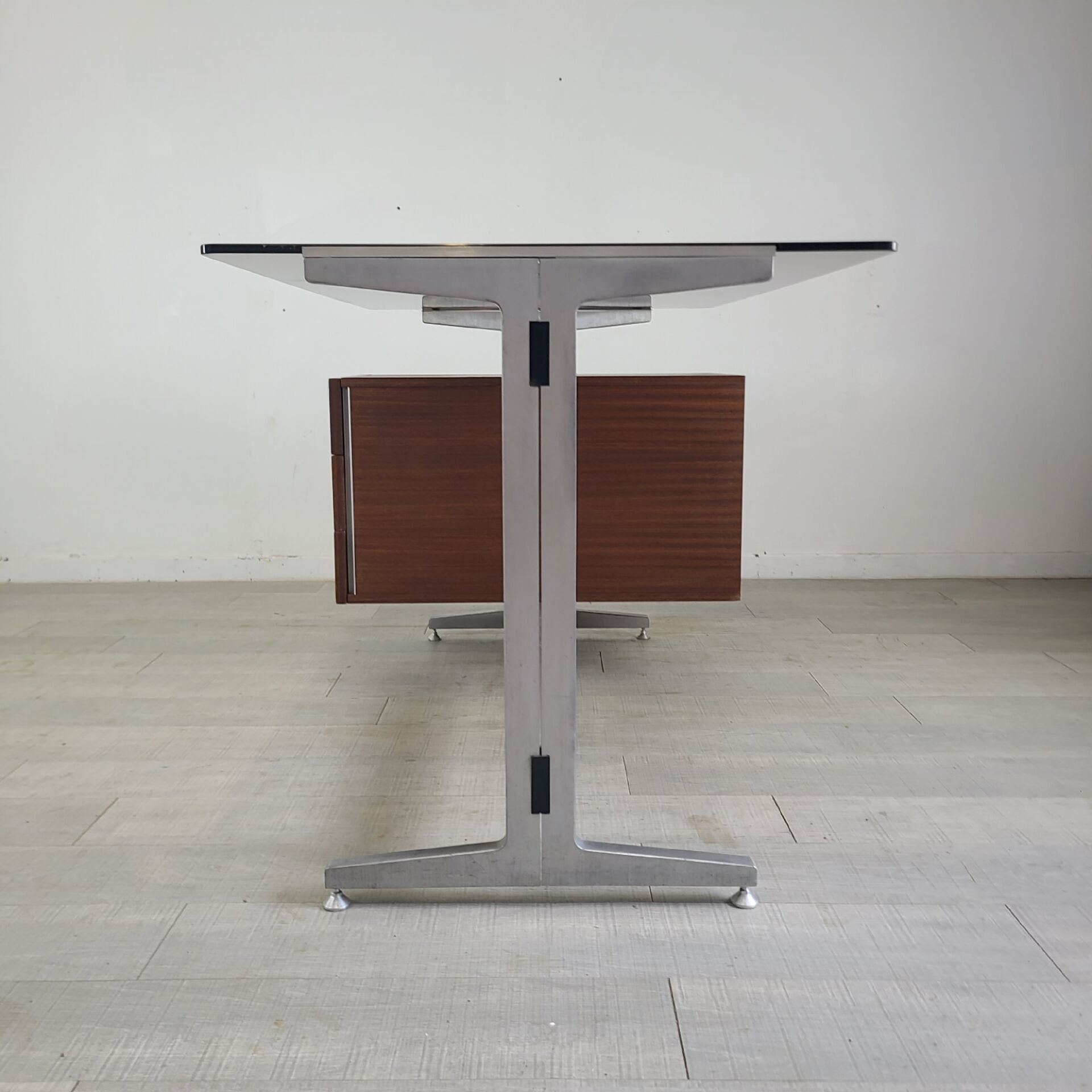 Modernist vintage desk Étienne Fermigier 1970s