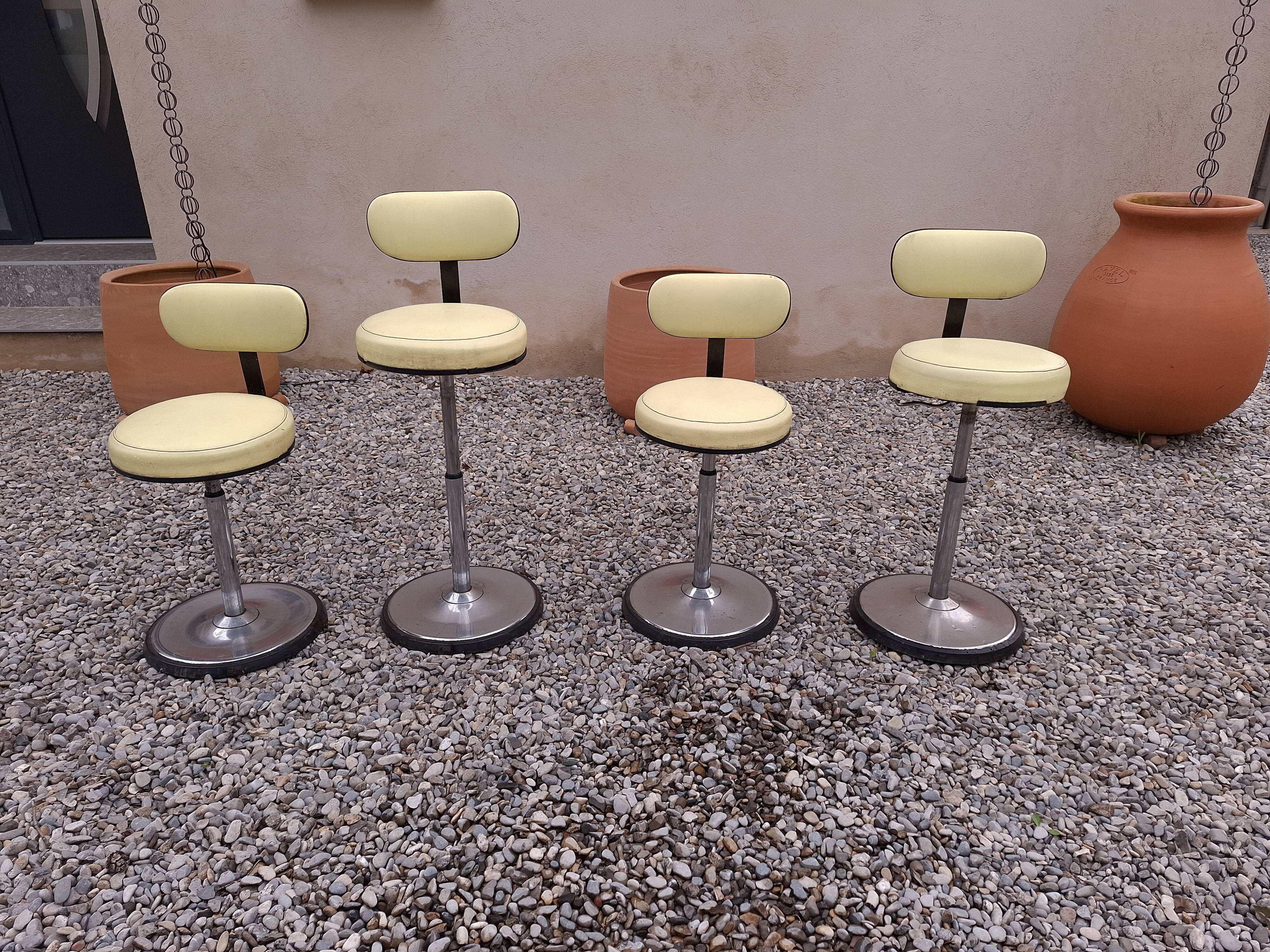 4 Tabourets vintages Mirima
