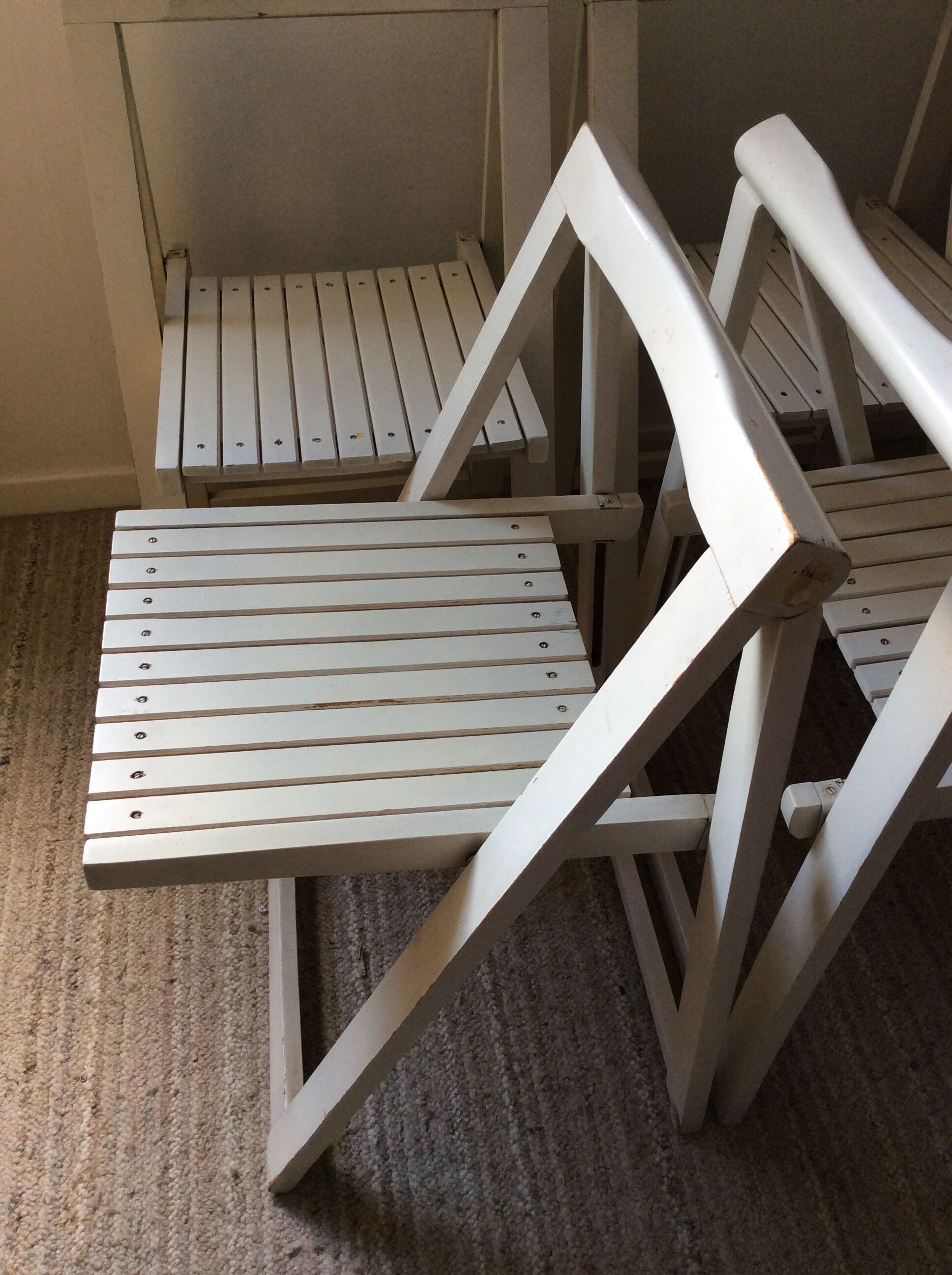 Series of 4 Italian folding chairs from the 70s