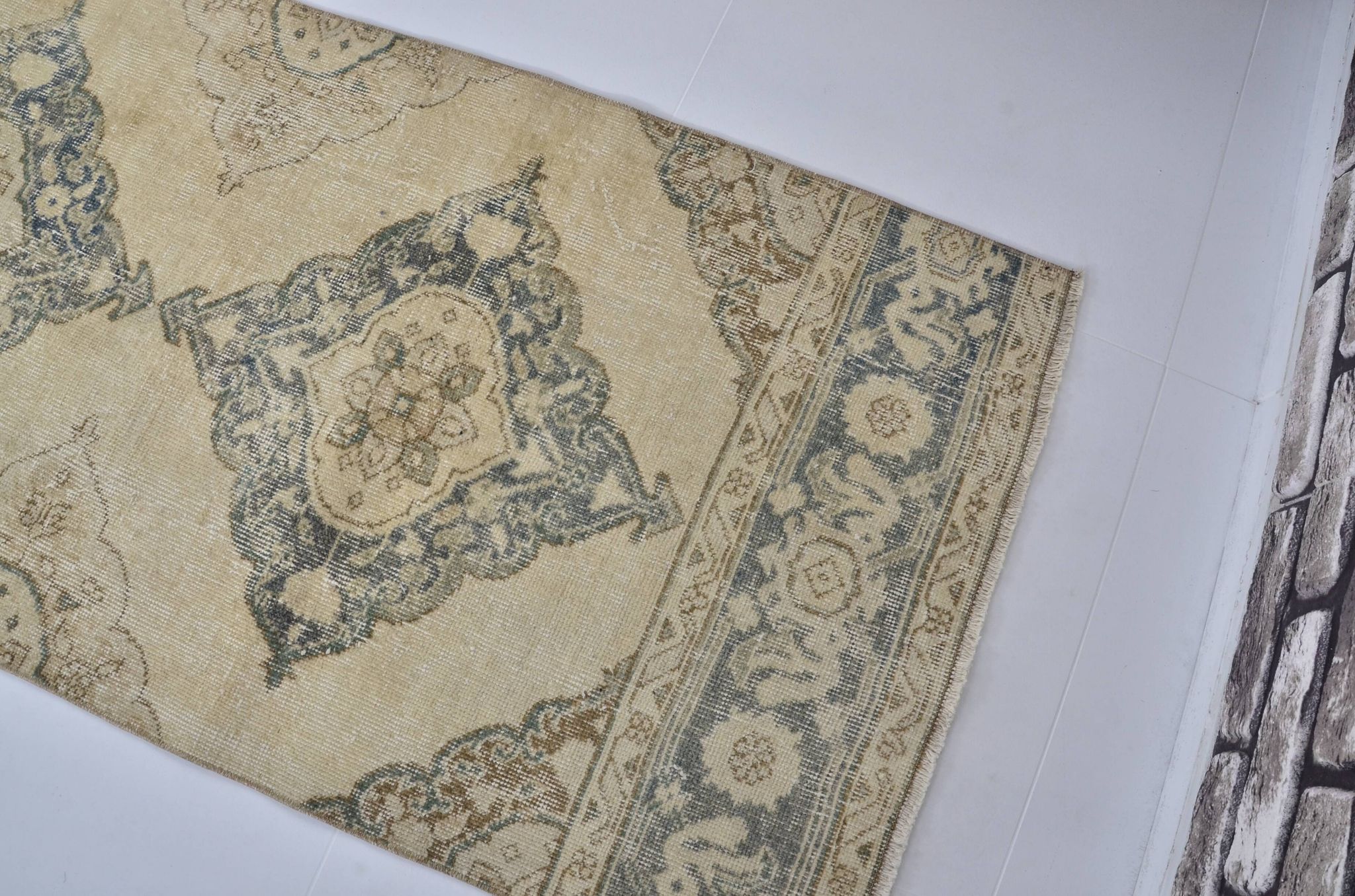 Tapis décoratif vintage Oushak sku 2111