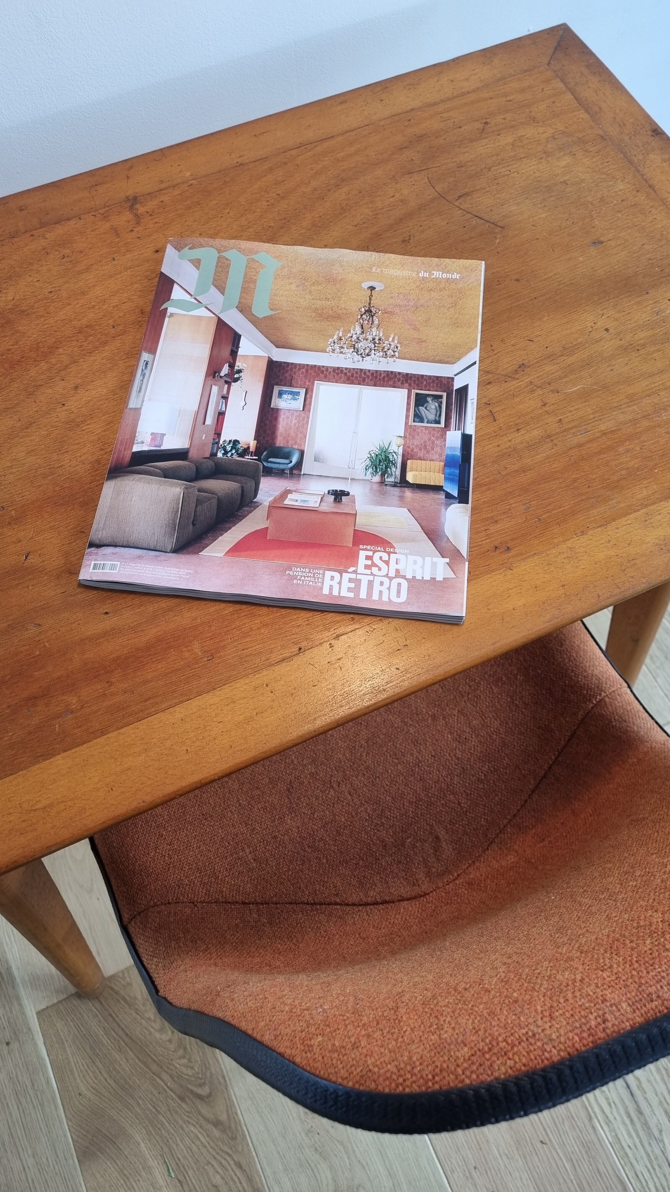 Vintage compass foot desk