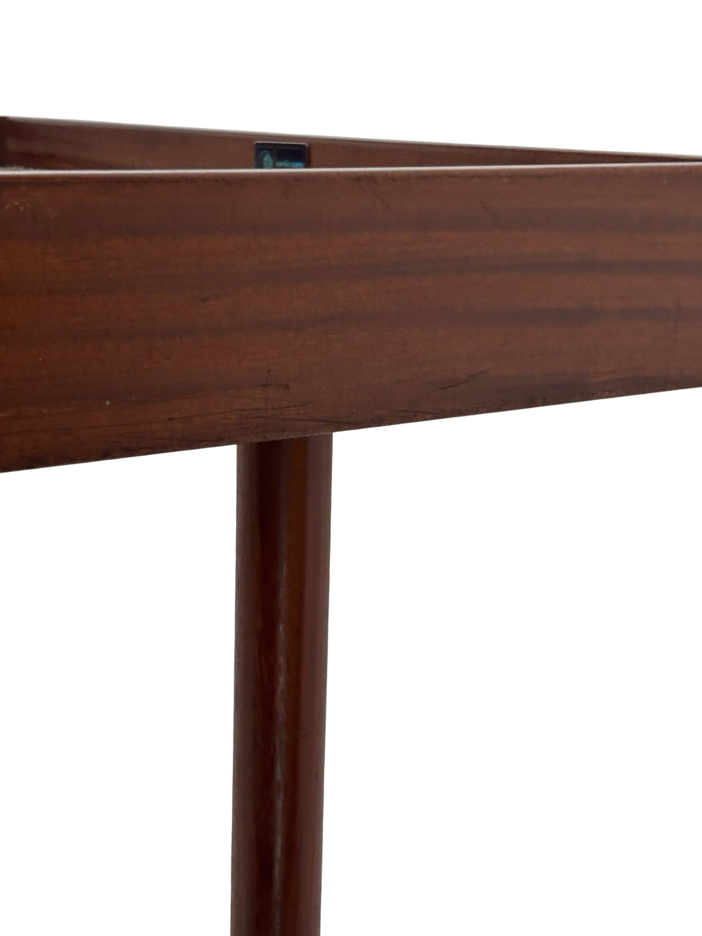 Vintage daybed minimalist design in Teak 1960s