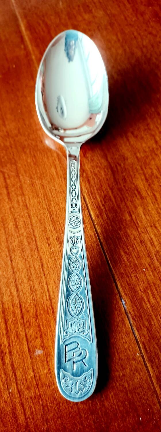 Set of 12 small Christofle Art Deco spoons