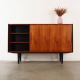 Buffet haut en teck, design danois, années 1960, production : Danemark