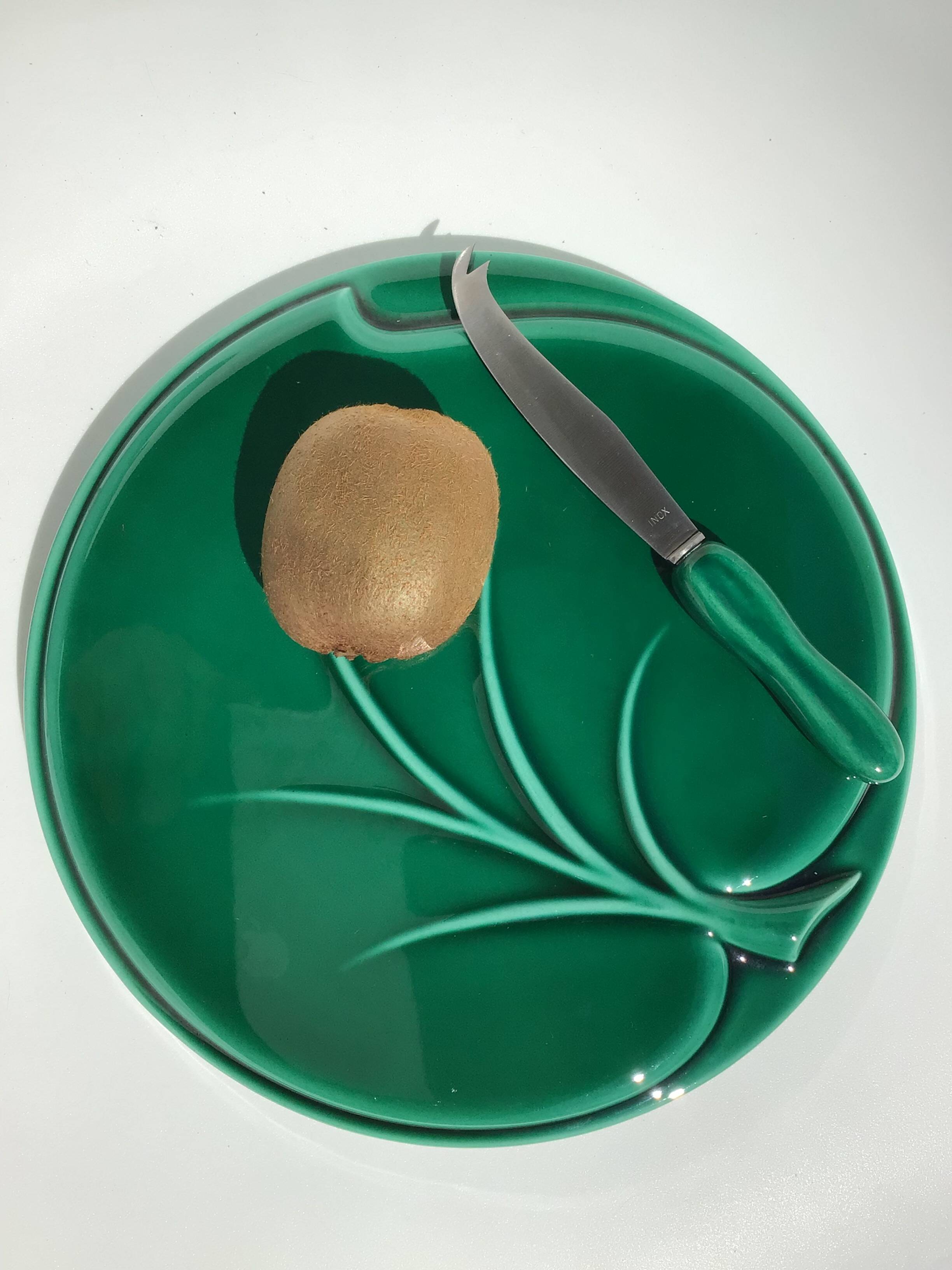 60's ceramic leaf cheese board