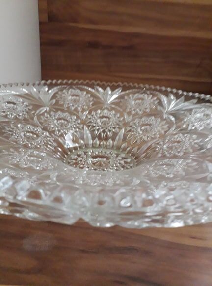 Crystal plate