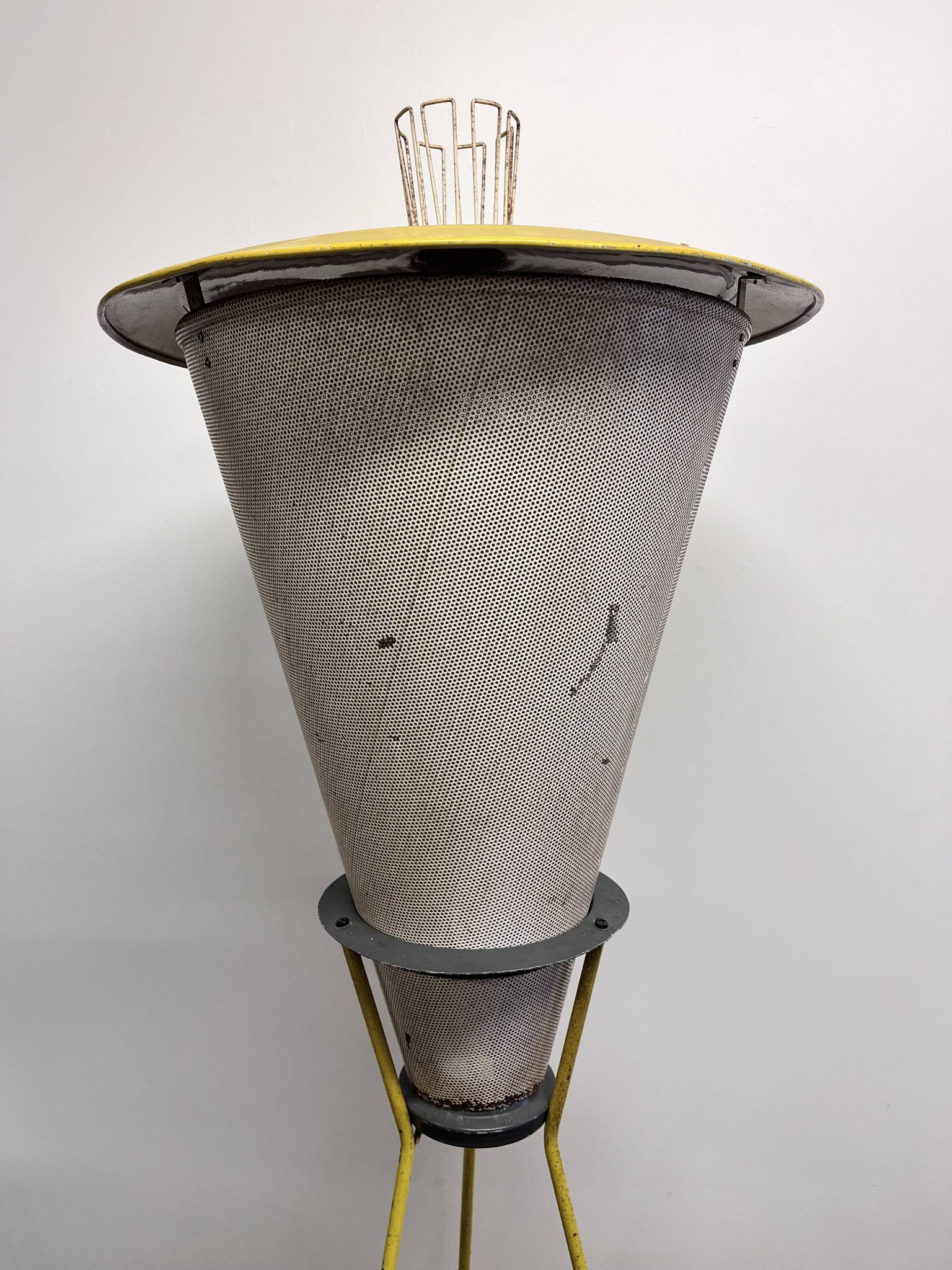 Very rare vintage Perfolux floor lamp by designers Hiemstra & Evenblij, Ed
