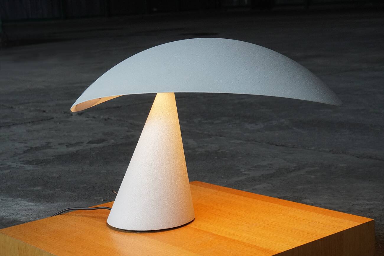 'Lavinia' table lamp by Masayuki Kurokawa for Artemide, Italy 1980s