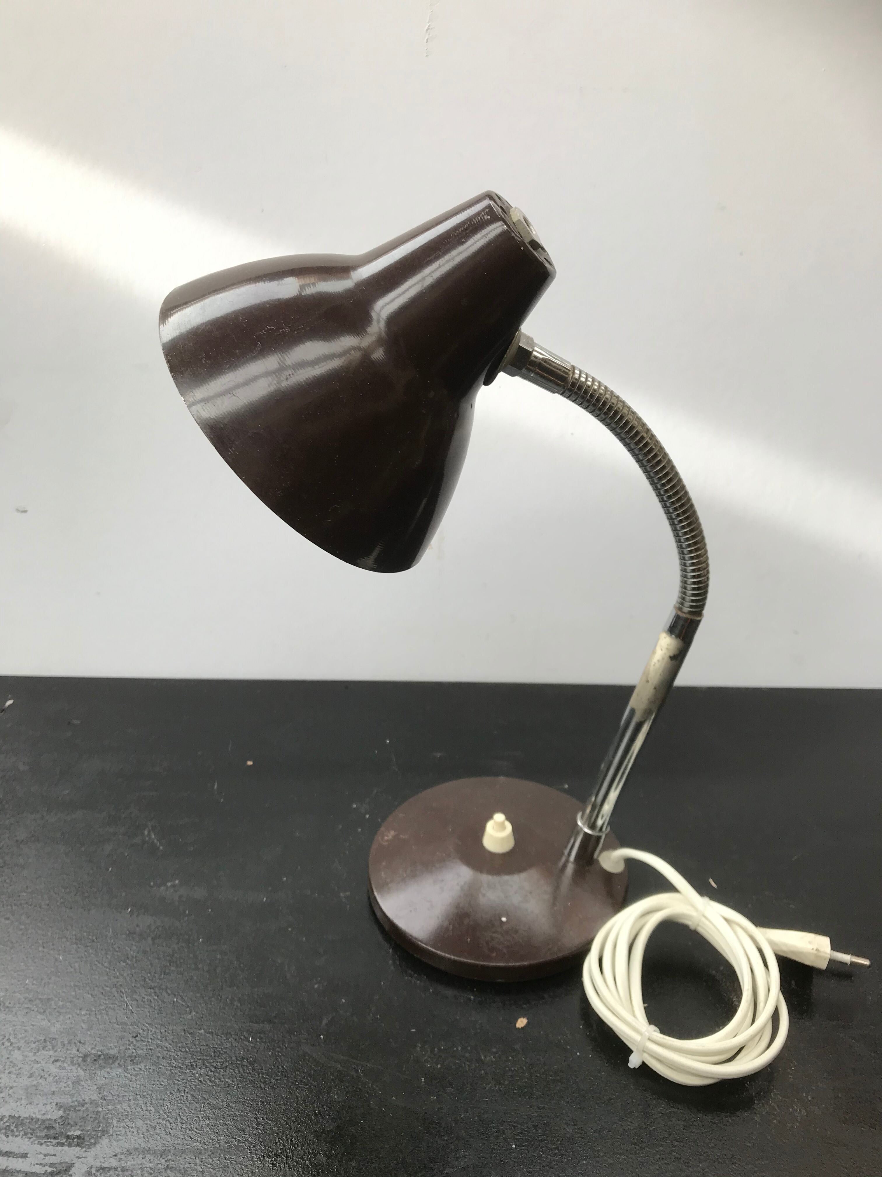 Metal desk lamp