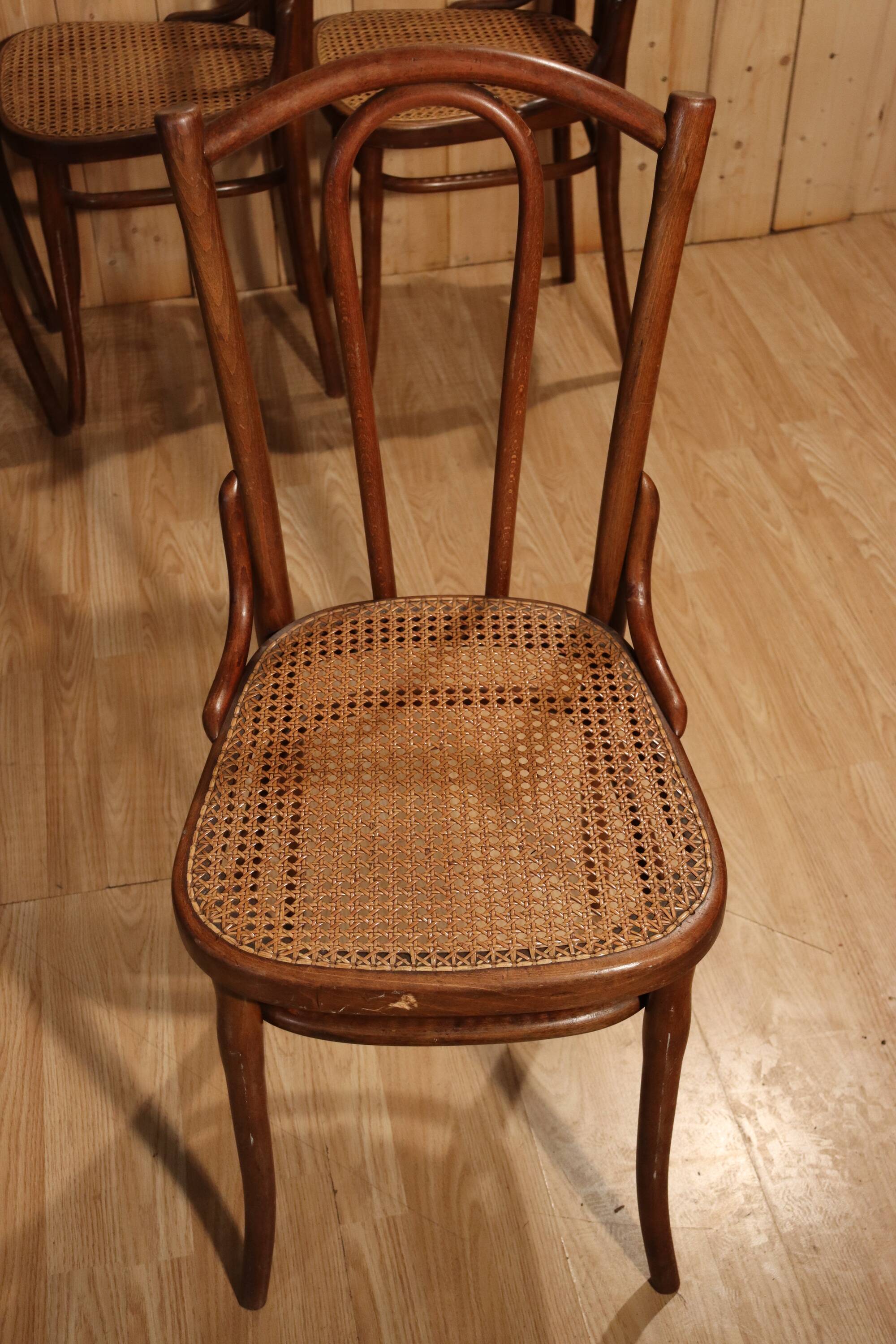 8 Bistro chairs No. 56 Thonet